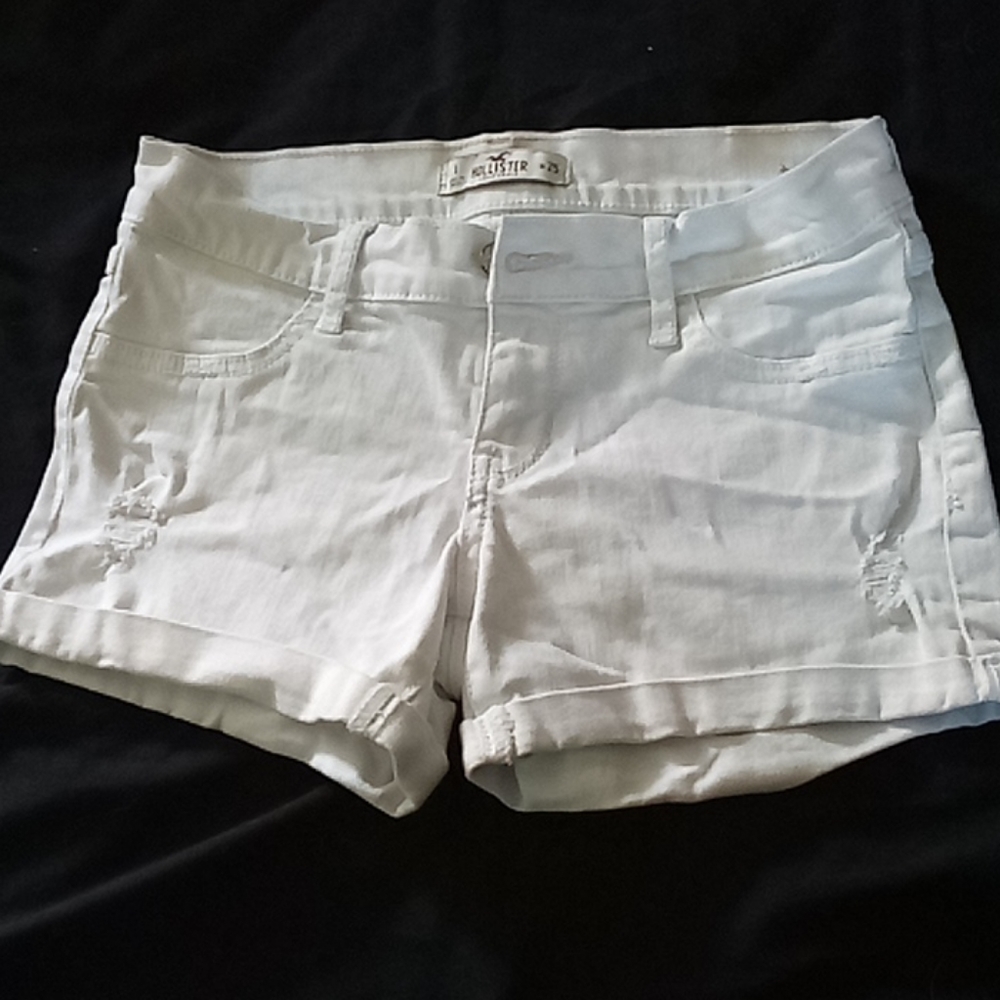 Distressed White Shorts